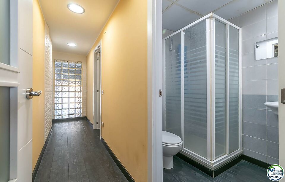Bonic pis en venda al centre de Figueres amb ascensor