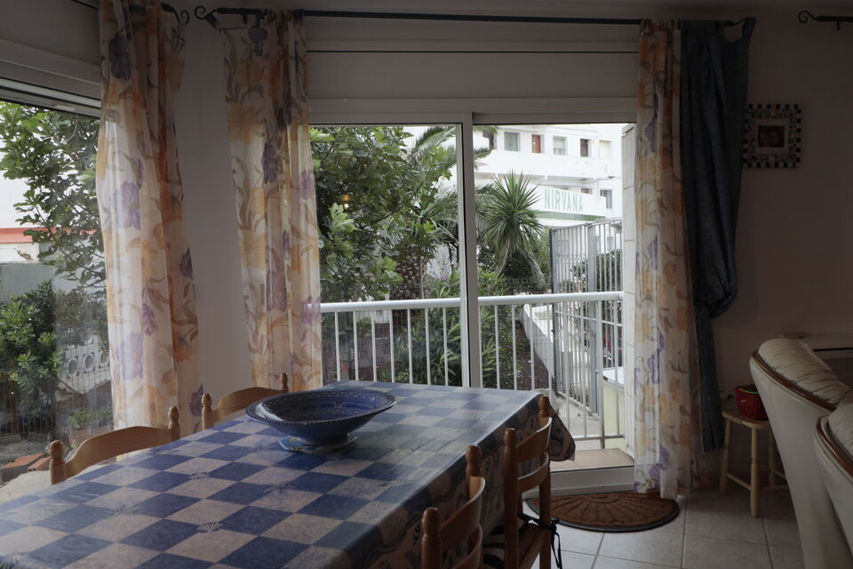 Apartment with shared mooring, Santa Margarita, Roses.