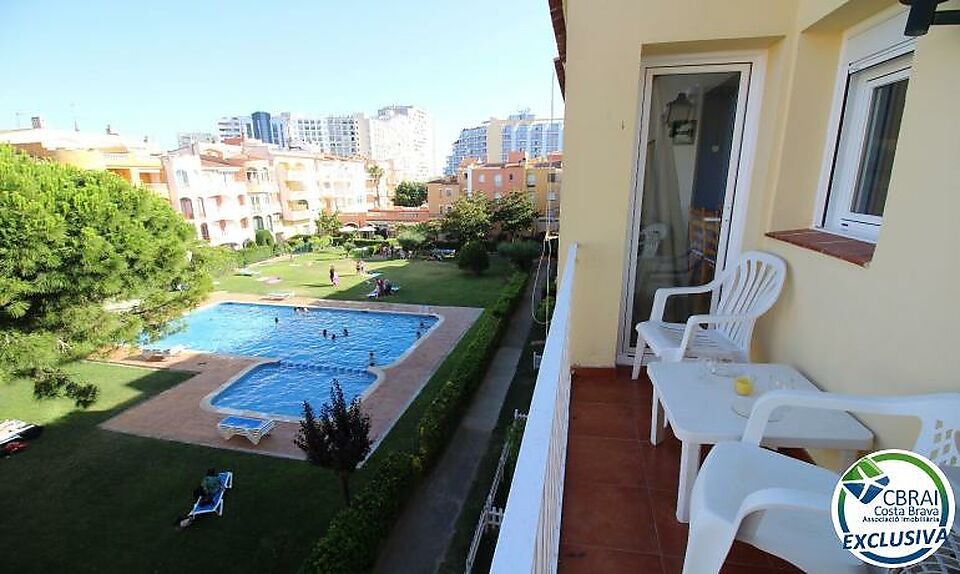 GRAN RESERVA Apartament reformat de 2 dormitoris amb piscines i jardins comunitaris