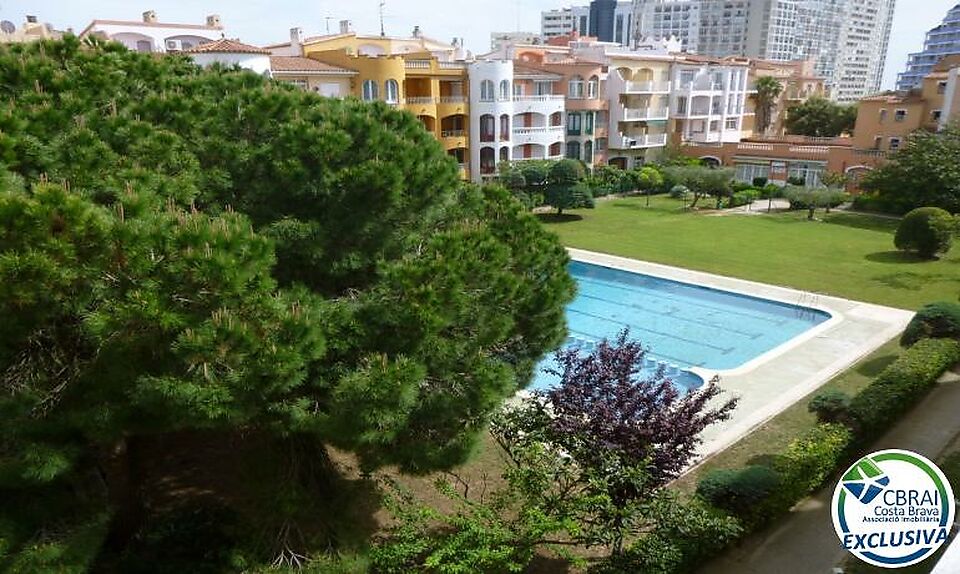 GRAN RESERVA Apartament reformat de 2 dormitoris amb piscines i jardins comunitaris