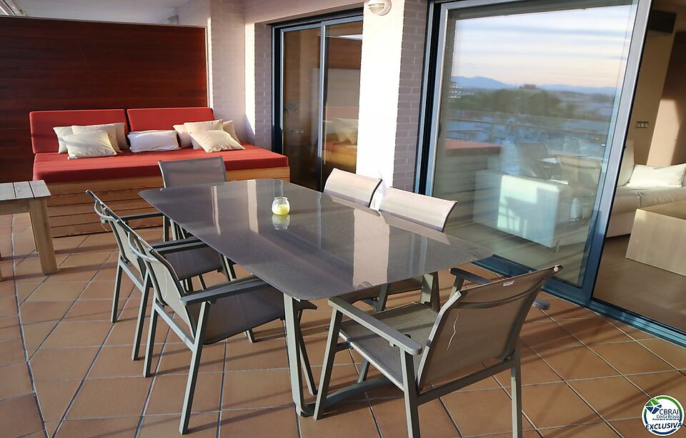 charmant appartement, situé à seulement 1500 mètres de la belle plage de Santa Margarita