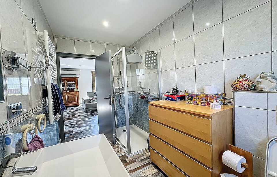Magnifique maison individuelle avec 2 chambres et 2 salles de bains, à Mas Bosca - Roses
