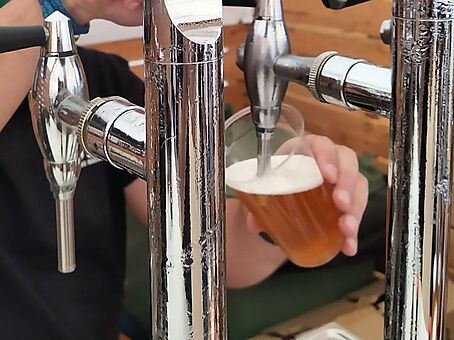 La Fira de la Cervesa &amp; Music de Roses rep 3000 assistents